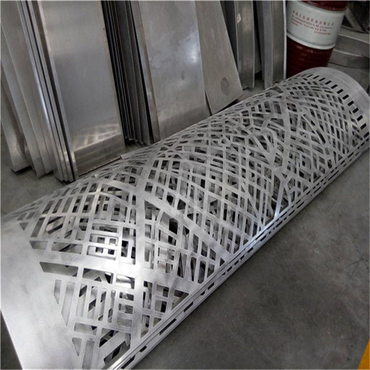 包柱穿孔鋁單板