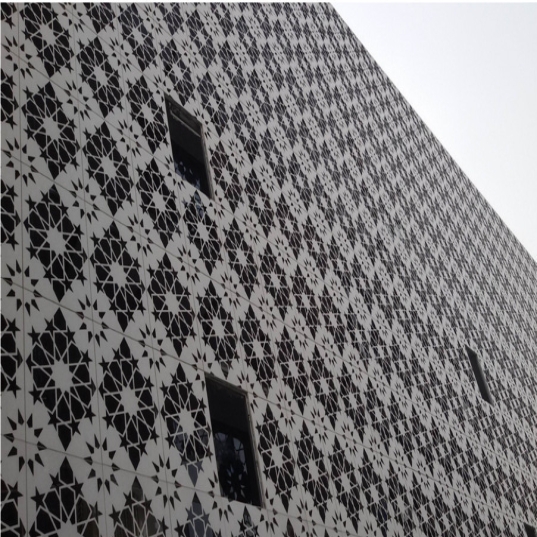 外墻雕刻鋁單板