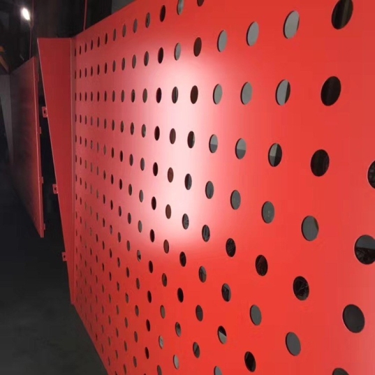 烤漆鏤空鋁單板